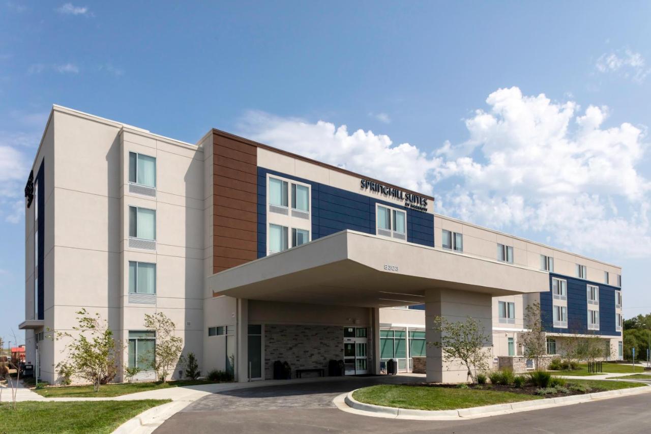 Springhill Suites Kansas City Airport Esterno foto